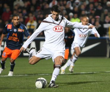 Gourcuff's style of play has brought many comparisons to Zinedine Zidane.