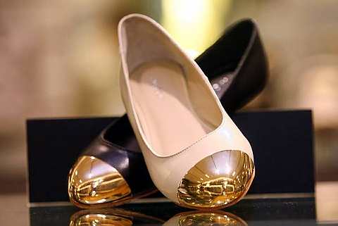For the subtle dressers, the metallic toe on these flats is just enough edge without being flashy