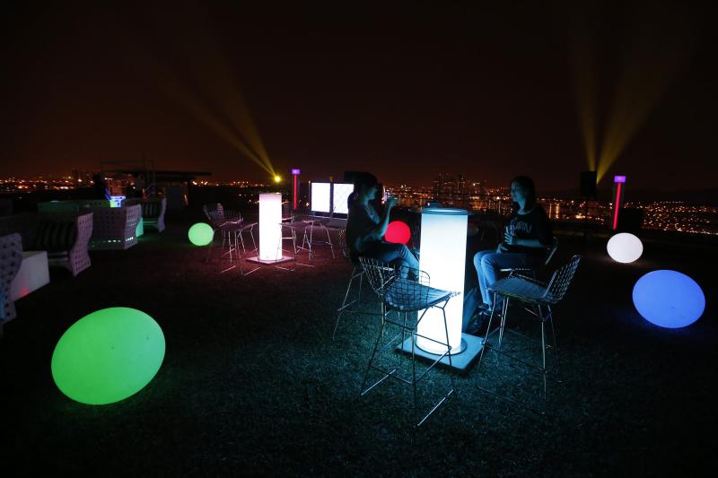 It's during nighttime that Statosphere's true beauty lights up, in the form of it's glowing furniture, as well as the starry city skyline