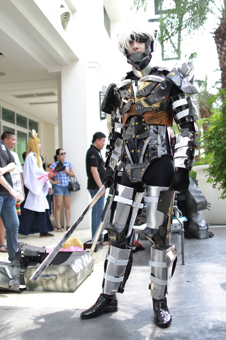 Tan Yee Gim cosplaying as Raiden, a character from Metal Gear Rising. Photo credit to Dioz Teoh. 