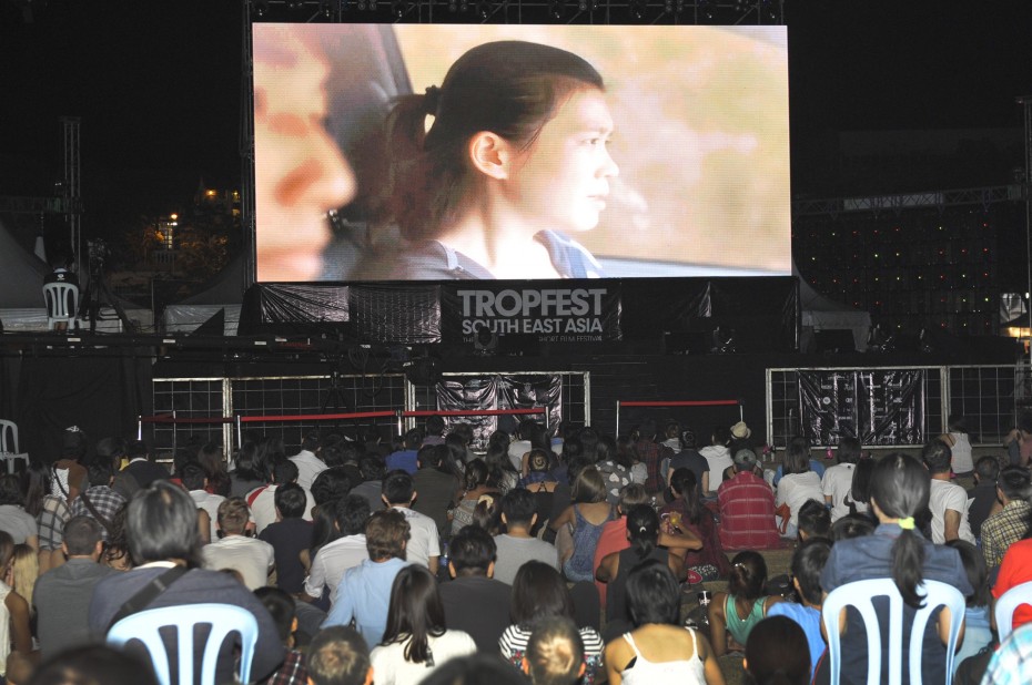 The crowd watching the screening of films during the finale of Tropfest South East Asia 2015 at the Esplanade.