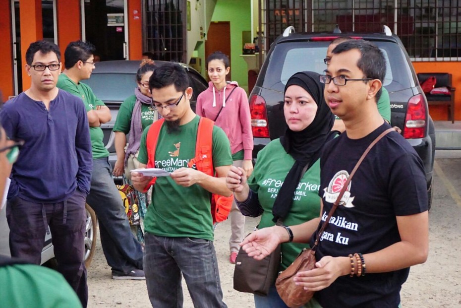 From left: Ahmad Amran (in green T-shirt), Hayati Ismail and Syed Azmi met through their TTDI Residents Association and quickly found they had a similar passion for charity.