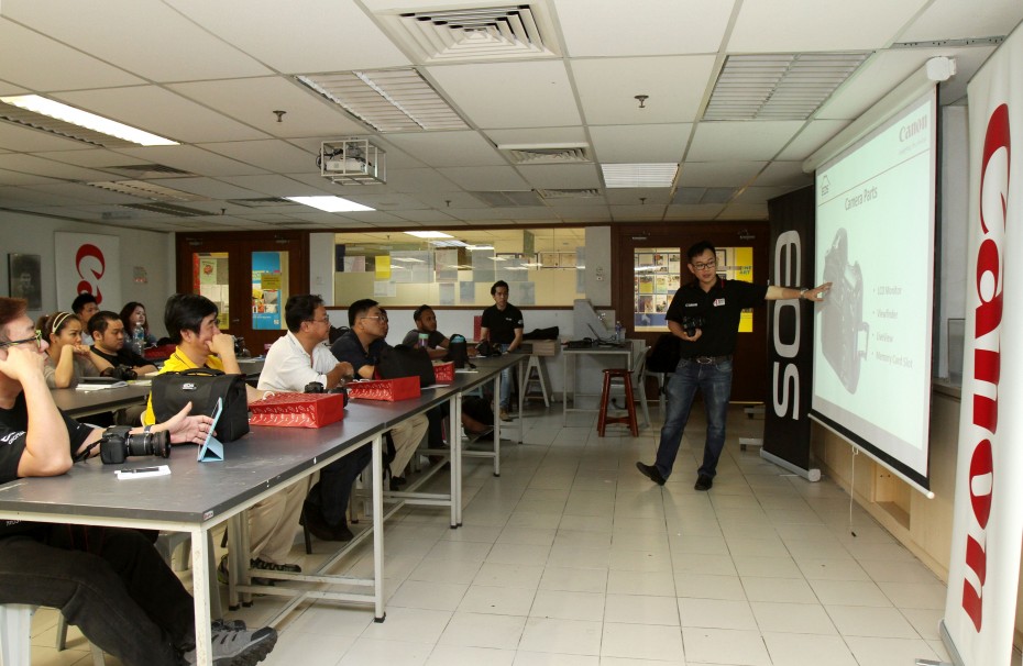 Kik taught participants how to use a camera’s aperture and shutter speed settings, among other things. More EOS Academy workshops will be held throughout the year. — Photos: YAP CHEE HONG/The Star