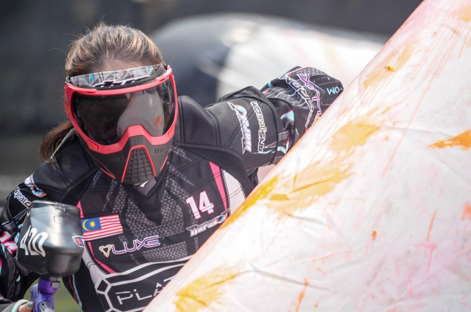 Hanna-Rose Abdul Jalil in action at the Paintball Asia League Series in Bangkok last March. ― Zul Photography